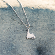 13MM Casablanca Newfoundland Pendant (Available in Sterling Silver, White Gold or Yellow Gold)