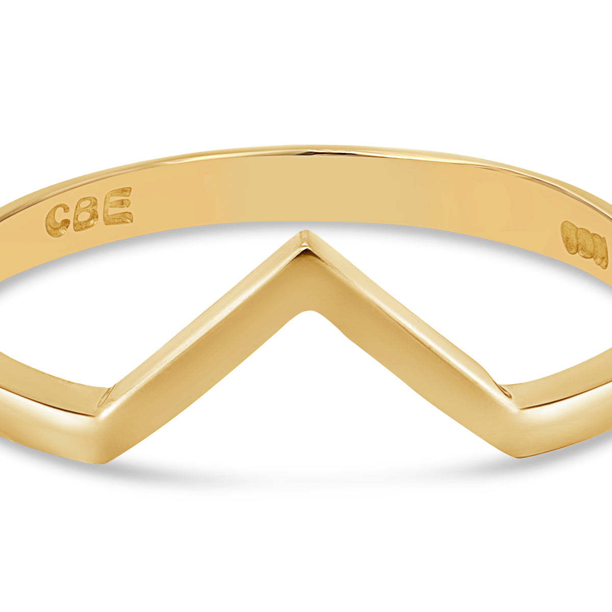 V Ring: Yellow Gold – Bogart's Jewellers
