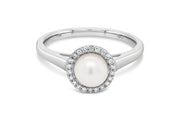 .10CT Diamond & Pearl White Gold Ring
